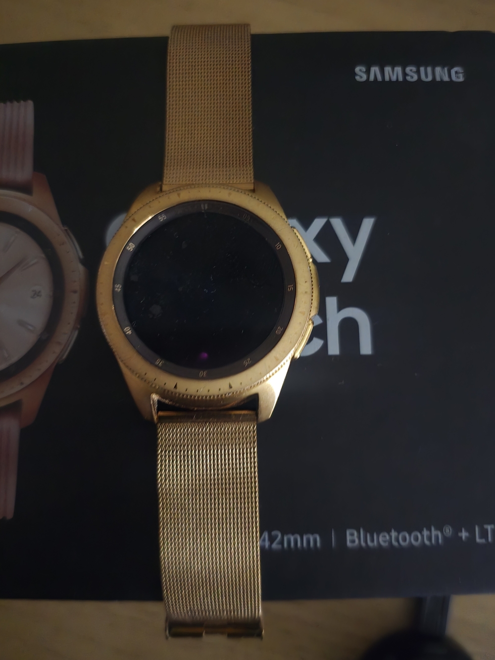 Samsung Gold Galaxy Watch with Gold Mesh Band